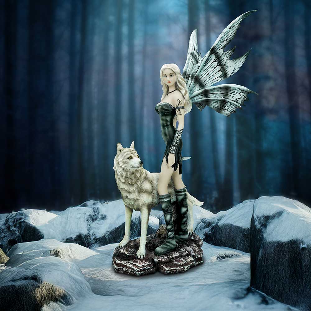 Esarosa – Gothic Fairy with Wolf Companion Figurine 23.5cm
